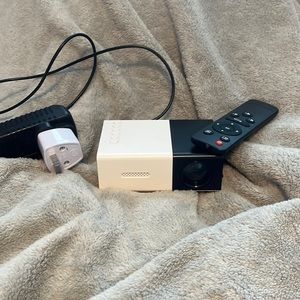 mini projector